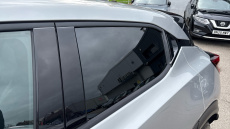 Nissan Juke 1.0 DiG-T N-Connecta 5dr Petrol Hatchback